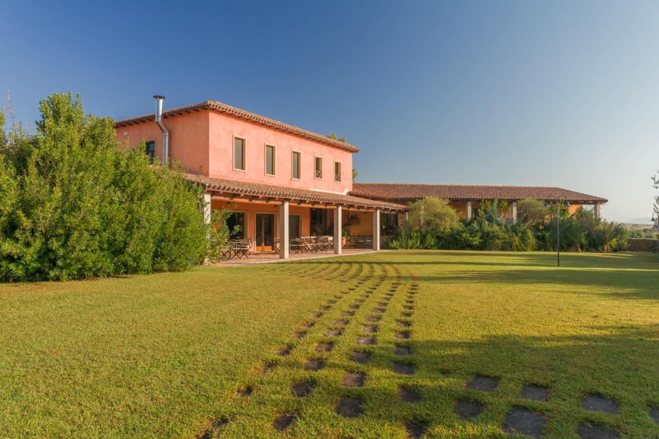 Janas Country Resort Mores Exterior foto